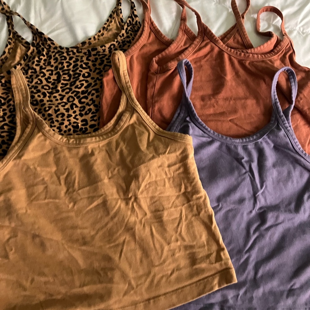 ARQ Crop Tank